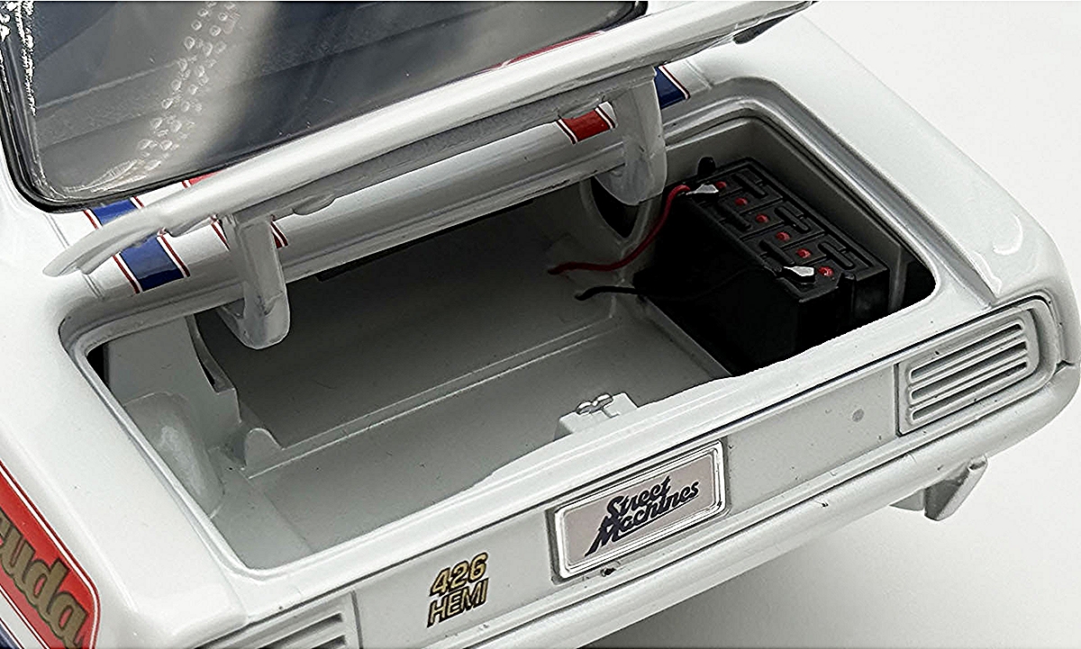 1970 Plymouth Hemi Cuda - Street Machine - Image 5