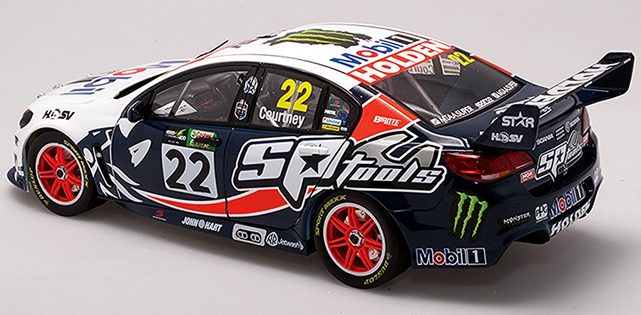 COURTNEY 2015 VF COMMODORE TOWNSVILLE PETER BROCK TRIBUTE HRT 1:43