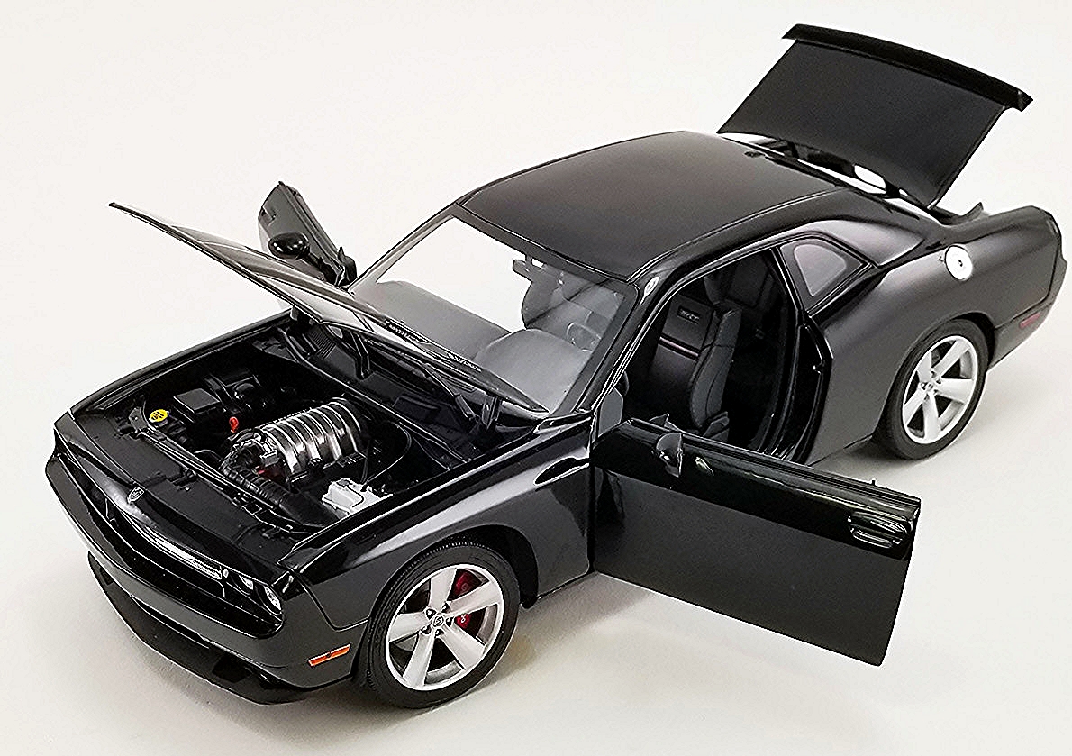 2010 Dodge Challenger SRT with George Washington Figure & US Flag1 - Image 2